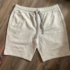 NWT: BR Sweat Short